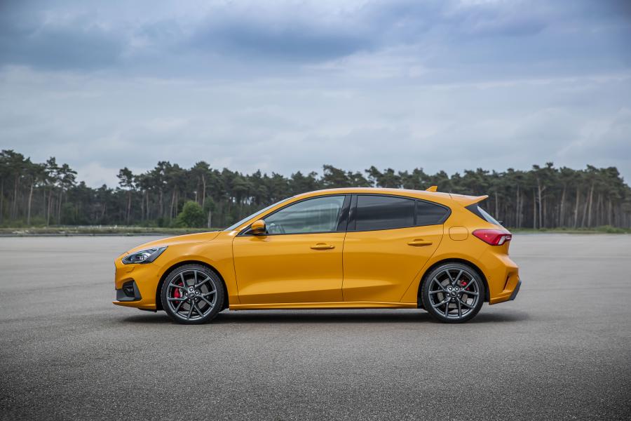  Ford Focus ST 2019 года  (WW) (фото 39 из 43)